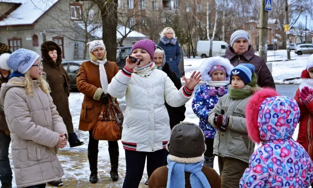 В Івано-Франківську відкрили новий затишний сквер на вулиці Вовчинецька — фото 2