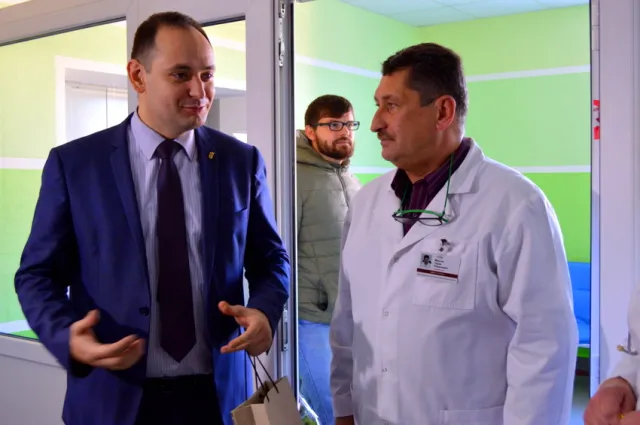В франківській центральній міській клінічній лікарні відкрили реконструйоване терапевтичне відділення — фото 6