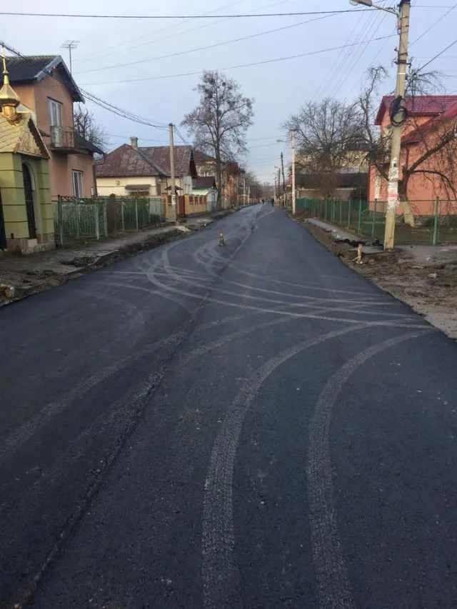Вулиця Кармелюка в Івано-Франківську стала проїздною — фото 2
