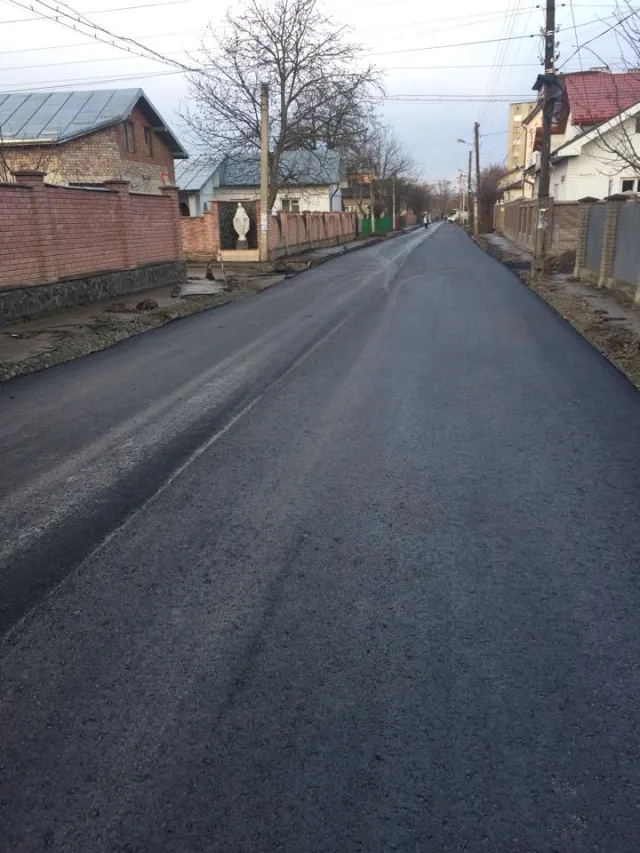 Вулиця Кармелюка в Івано-Франківську стала проїздною — фото 4