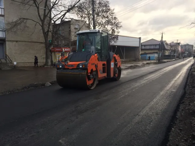 Вулиця Кармелюка в Івано-Франківську стала проїздною — фото 5