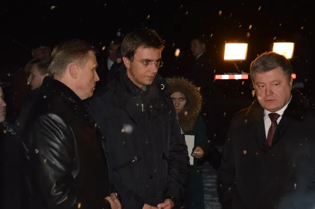 Вчора Івано-Франківськ відвідав Петро Порошенко. Він оцінив якість ремонтних робіт доріг державного значення в області — фото 13