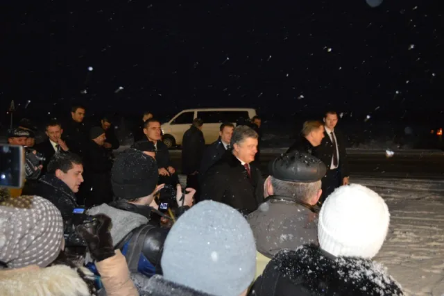 Вчора Івано-Франківськ відвідав Петро Порошенко. Він оцінив якість ремонтних робіт доріг державного значення в області — фото 10