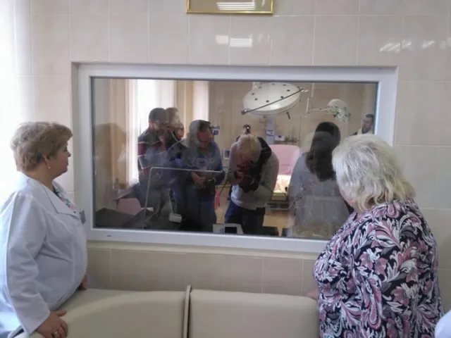 В Івано-Франківському міському клінічному пологовому будинку відкрили зал для сімейних та партнерських пологів — фото 1