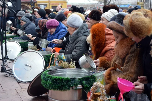 Як в Івано-Франківську проходило освячення йорданської води — фото 20
