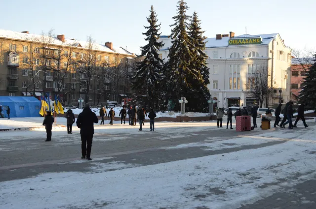 Візит Порошенка на Івано-Франківщину завершився врученням ключів від 4-х пожежних машин та відкриттям лікарень. Як це було. — фото 2