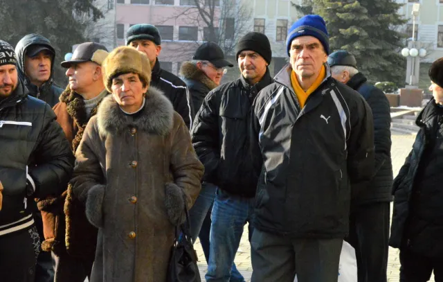 Як сьогодні біля Івано-Франківської ОДА пікетували проти тарифів — фото 1