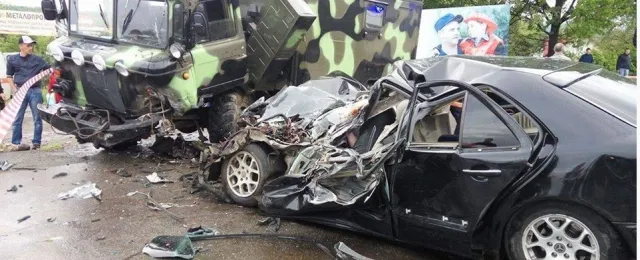 На вулиці Незалежності автомобіль наїхав на дитину, мама просить відгукнутися свідків аварії — фото 3