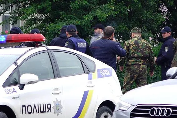 "В нас тут війна та стрілянина": франківців налякали антитерористичні навчання в місті — фото 2